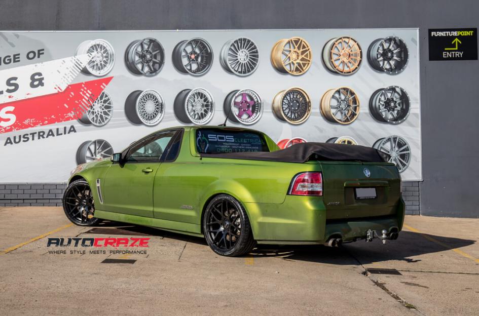 HOLDEN-COMMODORE-M-SPEC-MATTE-BLACK